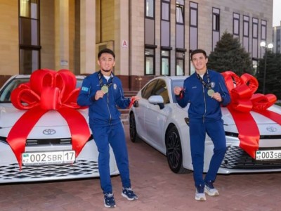 Братья Сабырхан получили квартиры и машины за триумф на ЧМ