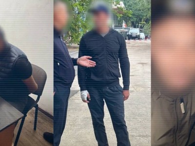 Трое в масках связали хозяев дома в Алматы и украли драгоценности