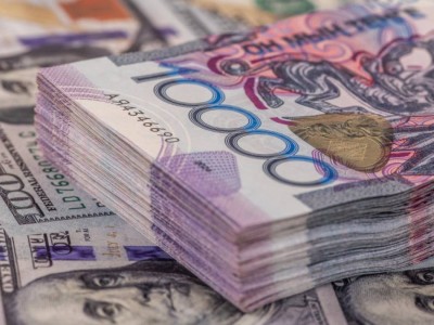 Сколько будет стоить доллар в 2026 году в Казахстане - прогноз министра