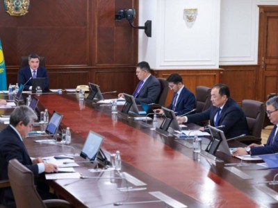 "Ваш доклад слишком затянулся". Бектенов сделал замечание на заседании