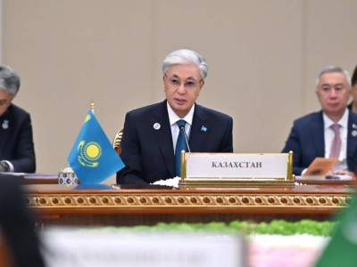 Токаев поблагодарил главу Азербайджана за решение снять санкции