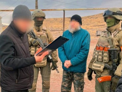 "Призывали к убийствам по религиозным мотивам". КНБ провел задержание в 4 городах