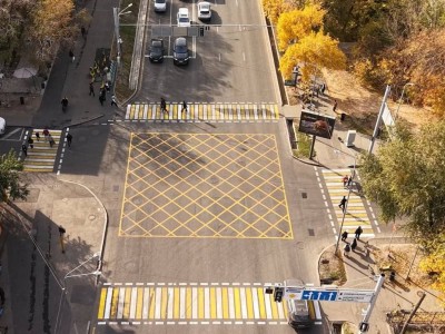 Как будут штрафовать за выезд на "вафельницу" в Алматы