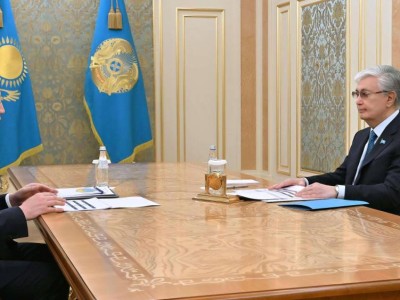 Аким Павлодарской области Асаин Байханов ответил на скандал с арестом сестры