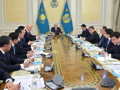 Токаев взял под личный контроль реформы в авиационной сфере