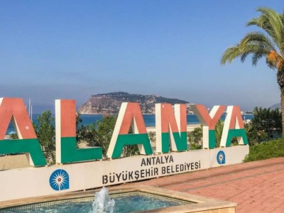 Сильные ливни затопили турецкий курортный район