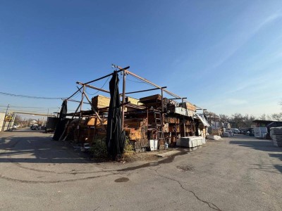 В Алматы сносят рынок