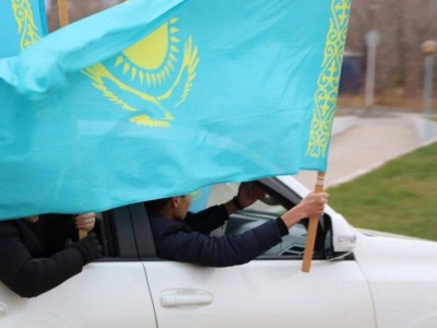 Можно ли использовать флаг как украшение для автомобиля