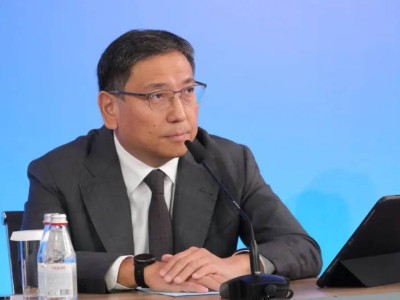 Ерболат Досаев получил ещё одну должность