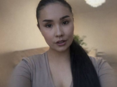 Сводница элитных эскортниц Айка впервые вышла с видеобращением