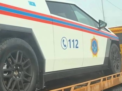 В МЧС объяснили, зачем им автомобиль Tesla Cybertruck