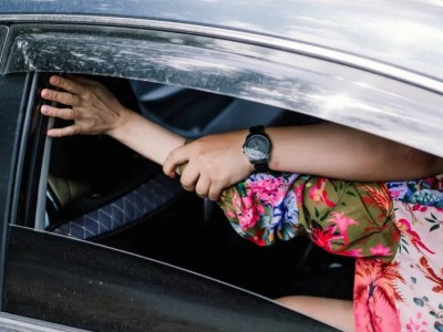 Грубое и дикое преступление — Токаев о похищениях невест в Казахстане