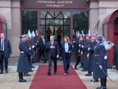 Болгарию впервые в истории возглавила женщина