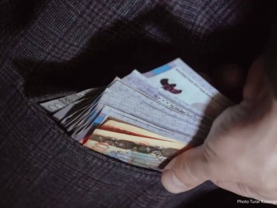 Коррупционерам могут запретить избираться в Казахстане