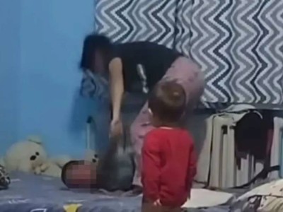 Избившую 4-летнего сына мать арестовали в Нуркенте