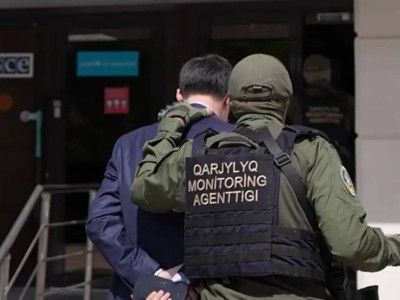 Квартиры в ОАЭ, Rolls-Royce и Bentley: арестовано имущество хозяина "Актив Ломбард"