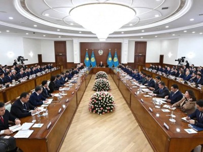 Казахстан делает ставку на устойчивость и прагматизм: итоги расширенного заседания правительства