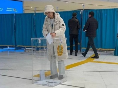 Явка на референдуме в Казахстане превысила 64% к 16:00