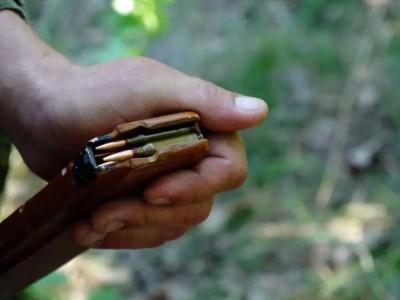 Гражданского служащего застрелили на юге Казахстана