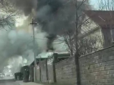 СТО с электромобилями горела в Алматы