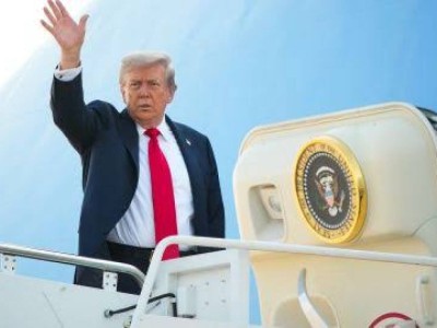 В честь Трампа переименуют аэропорт в США