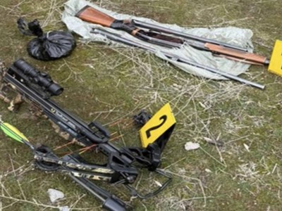 КНБ и МВД провели масштабную операцию: изъяты автоматы, пистолеты и гранаты