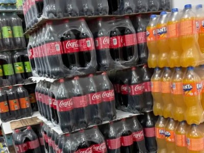Массовые подделки Coca-Cola выявили в Шымкент: компания пожаловалась в органы
