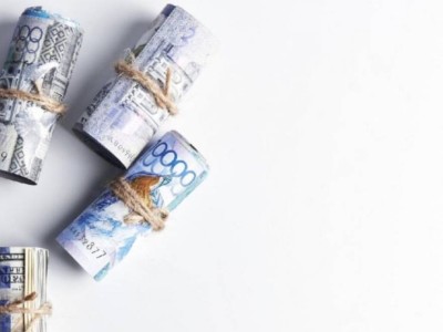 "Бизнес не выдержит". Депутат раскритиковал идею резкого повышения минимальной зарплаты