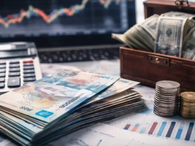 Снятие пенсионных накоплений: пороги могут повысить уже в мае