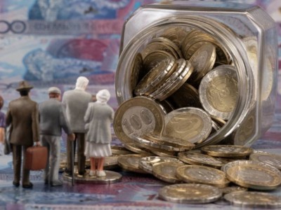 Снятие пенсионных накоплений - казахстанцев предупредили о рисках