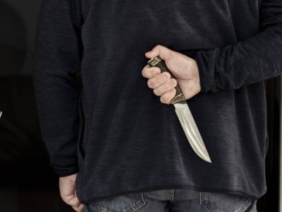 Суд изучает дело экс-полицейского, который зарезал сожительницу в Алматы