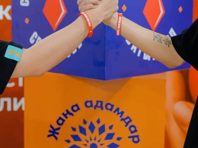 Ко Дню единства Жаңа адамдар собрали более 1 миллиона мл крови