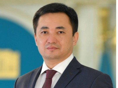 Айбек Дадебай возглавил новую партию «Әділет»