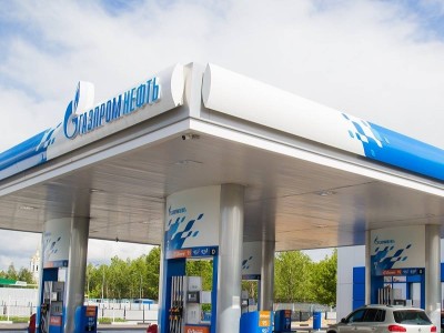 В Казахстане начали закрываться заправки «Газпром» на фоне миллиардного спора с Украиной
