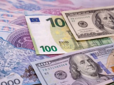 Курс доллара, евро и рубля в обменниках Казахстана на 24 мая