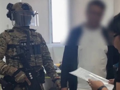 Личные данные 16 млн казахстанцев: полиция и КНБ провели обыски у коллекторов