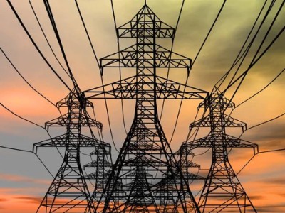 Ребенка ударило током в 6000 вольт рядом с детской площадкой