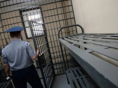 Сенат поддержал Закон об амнистии – она не коснется коррупционеров