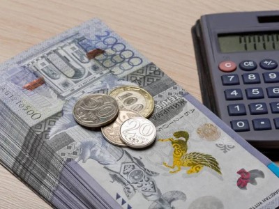 Долги казахстанцев по кредитам выросли до 27,5 трлн тенге
