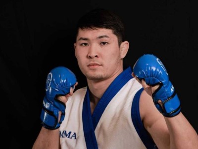 Казахстанский гвардеец в третий раз выиграл чемпионат Азии по панкратиону