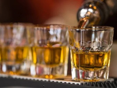 5,4 литра на душу: Казахстан оказался самой пьющей страной Центральной Азии