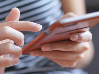 Казахстанка получила штраф почти в 1 млн тенге из-за видео в Tik-Tok