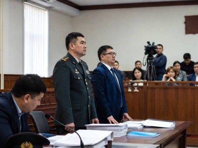 Полковника Нацгвардии уволили из-за макового торта: он подал в суд