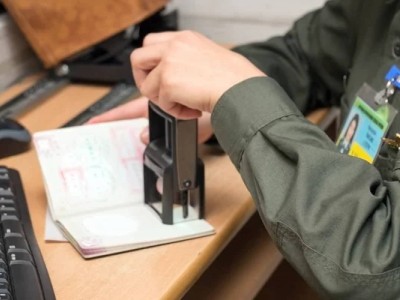 Въезд в Казахстан для иностранцев станет платным: Токаев подписал закон
