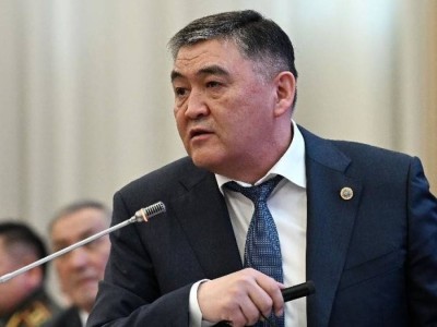 Осужденный экс-глава ГКНБ Кыргызстана появился на футбольном матче на следующий день после приговора