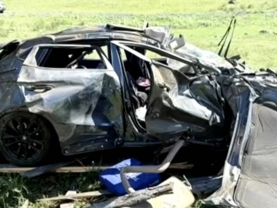 В России перевернулся автомобиль с казахстанцами