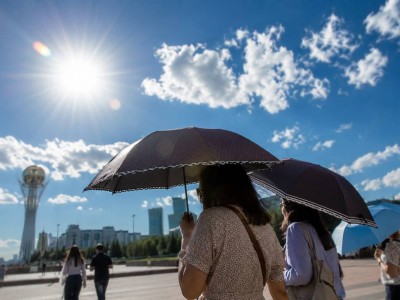 Казахстан 11 июля ждет экстремальная жара до +43°C: где пройдут дожди и грозы