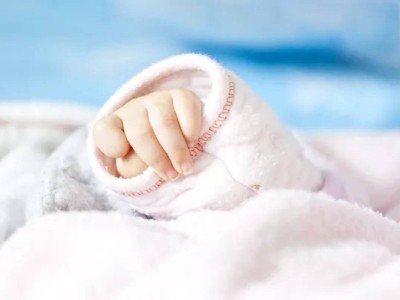 Пенсионерка годами продавала младенцев за рубеж
