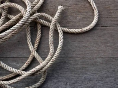 13-летняя девочка погибла после наезда на аркан в Риддере