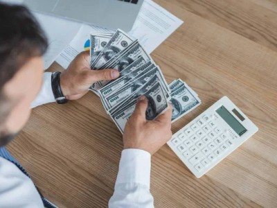 На сколько вырастут пособия в Казахстане в 2027 году: новые суммы